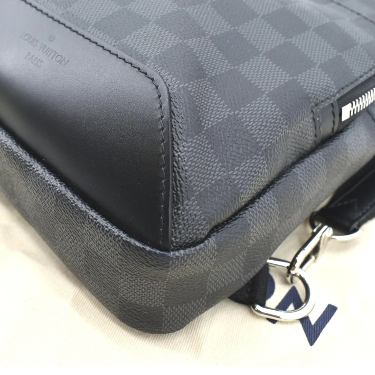 LOUIS VUITTON Avenue Sling Damier Graphite Backpack Bag Black