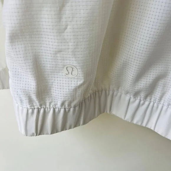 Lululemon Pack lite half zip pullover, White, Size 0-2 J171