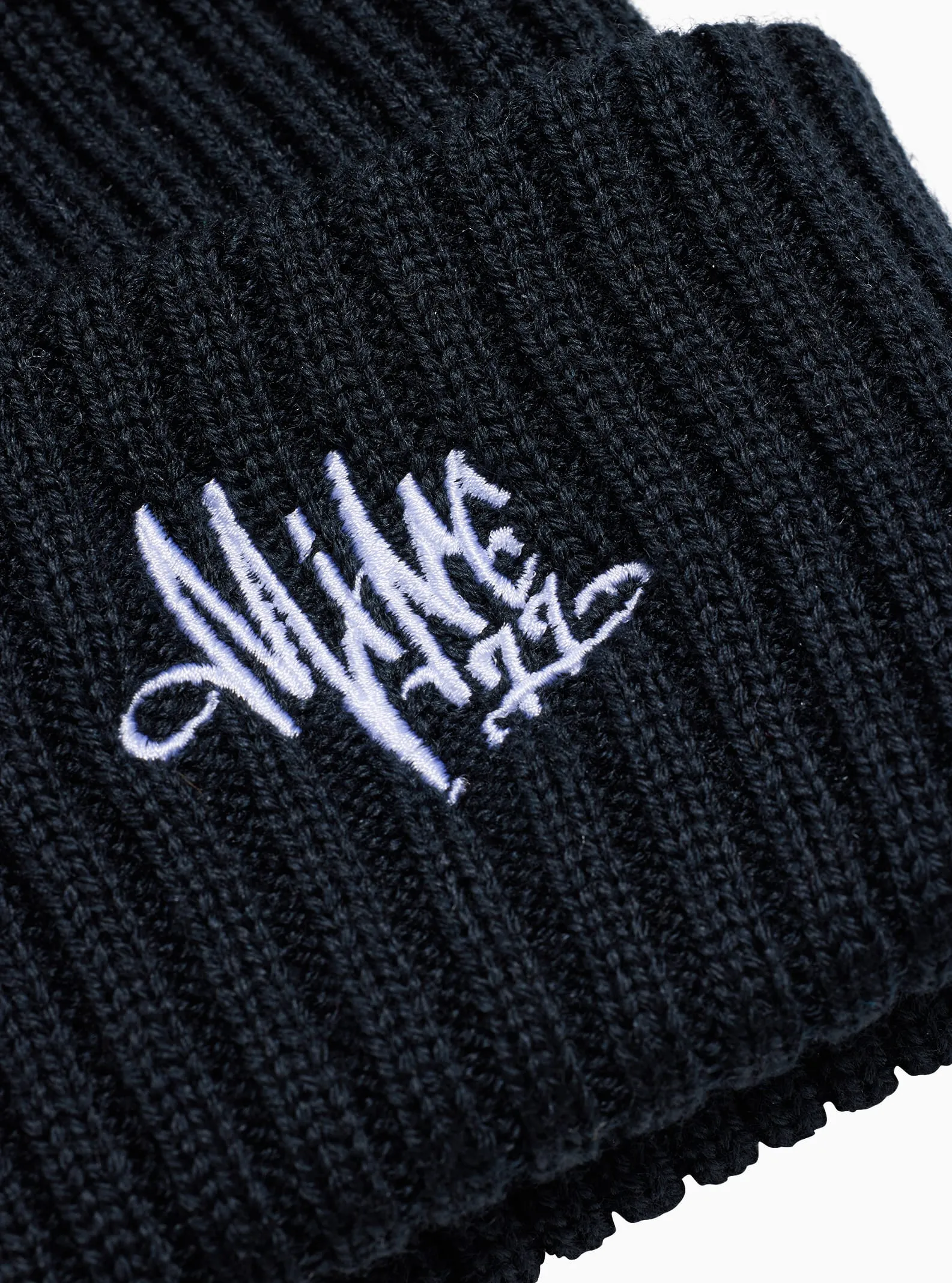 MINE77 Knit Beanie