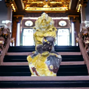 Mookaite Buddha / Bodhisattva Statue Carving