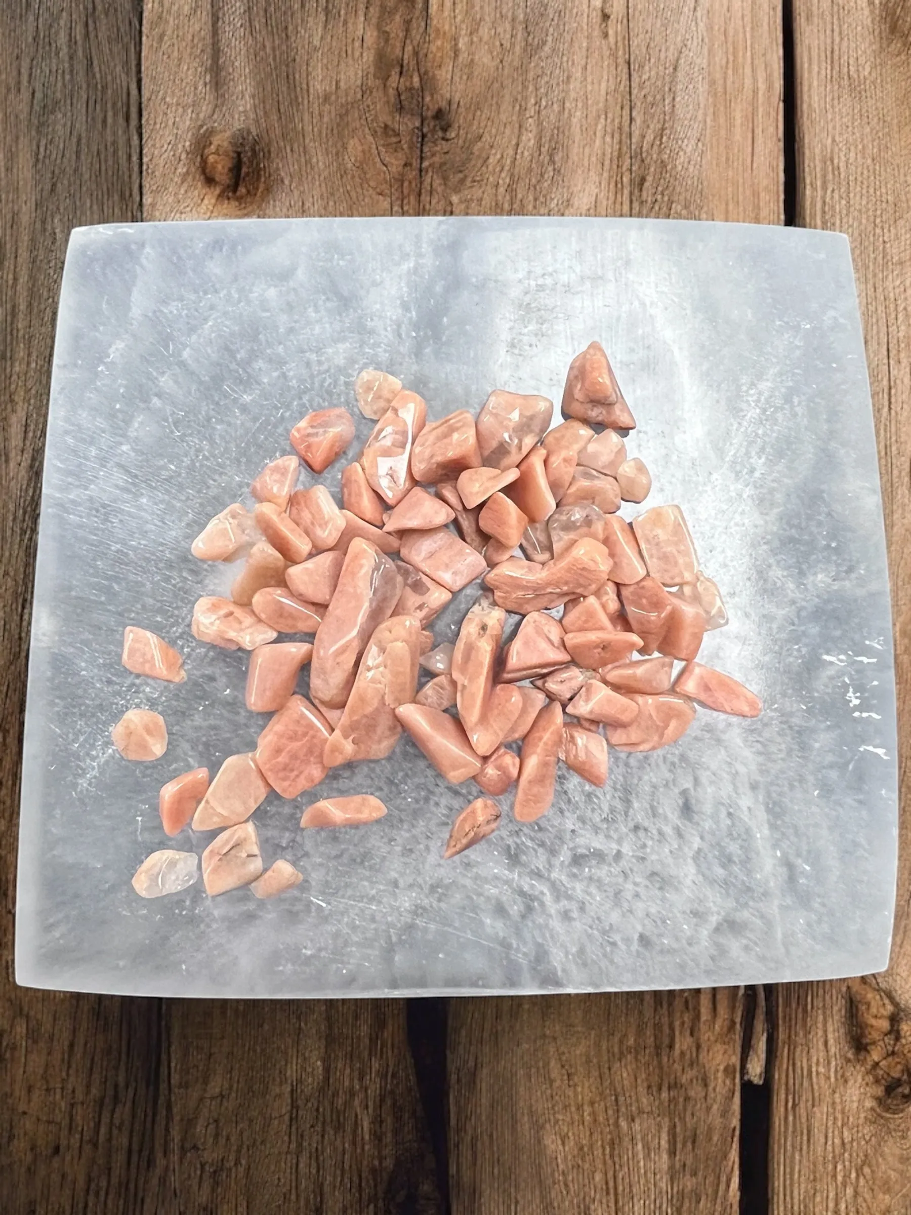 Moonstone Gemstone Chips