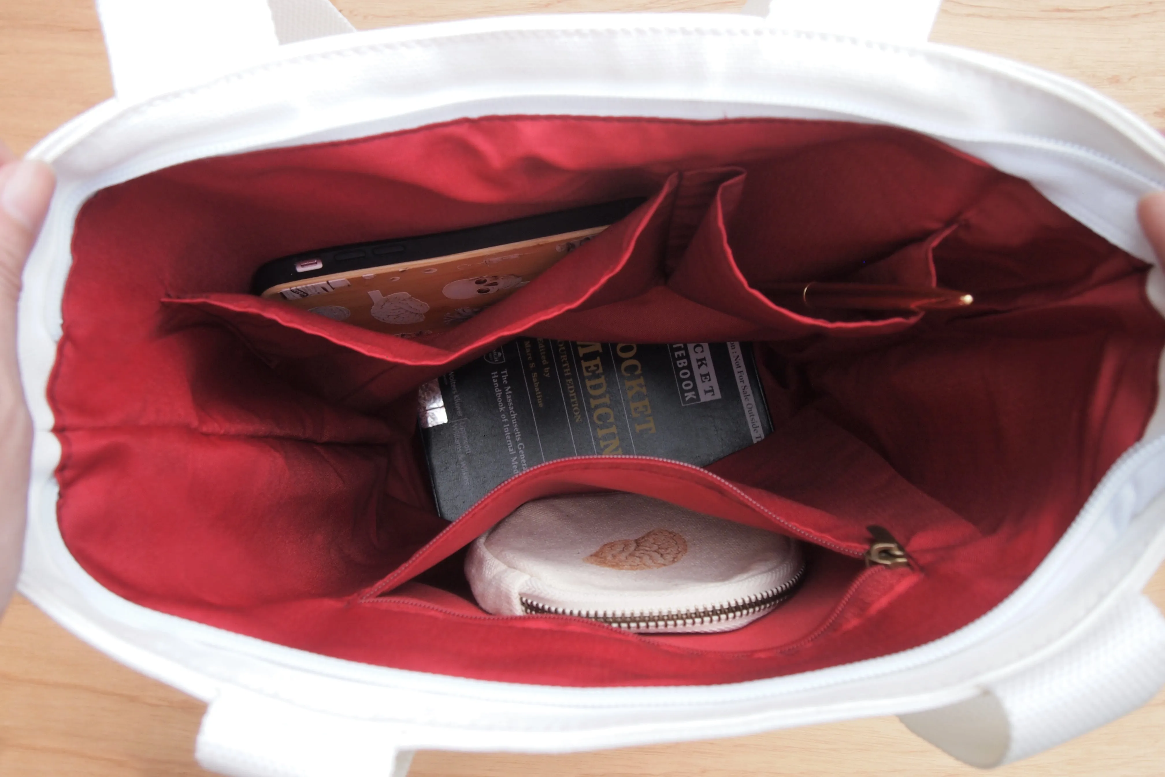 Multi Pocket Canvas Bag - Brain