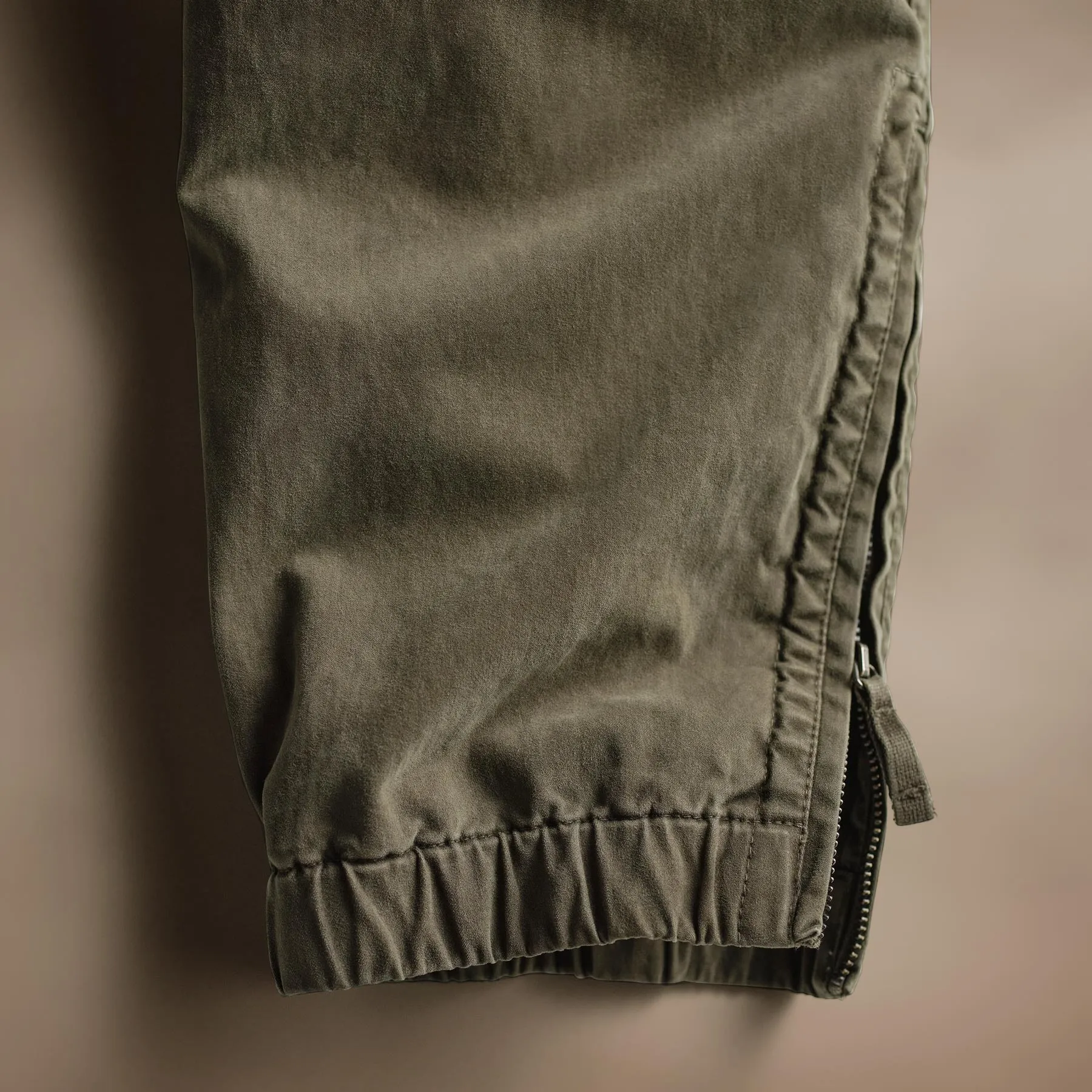 Multi Pocket Flight Pant - Army Green Pigment