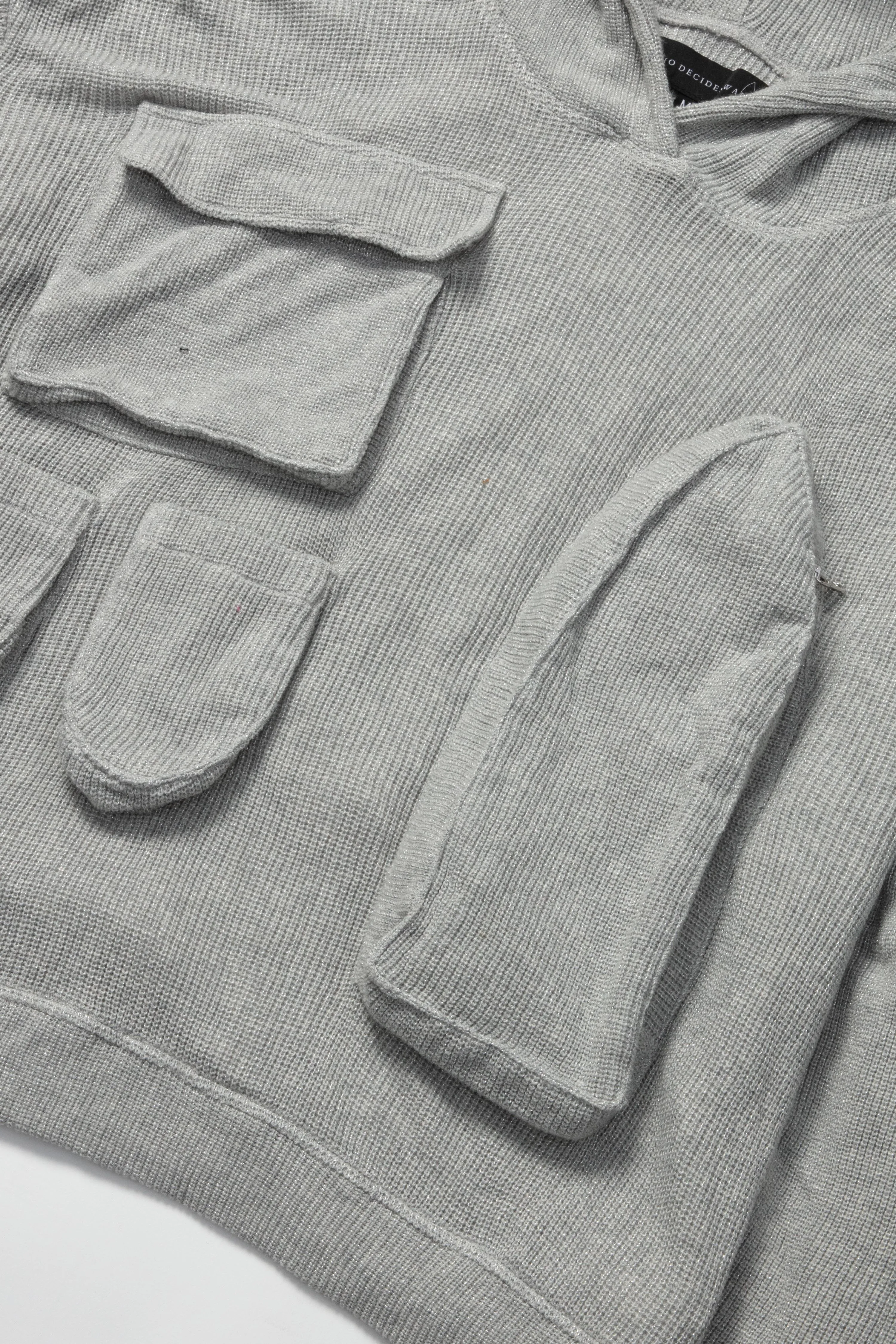 MULTI POCKET HOODED SWEATSHIRT