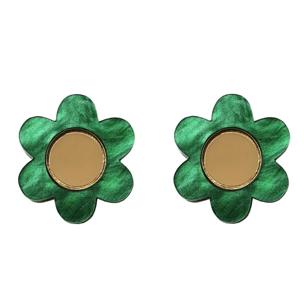 Natalie Lea Owen - Flower Studs