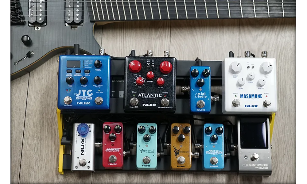 NUX NPB-MEDIUM BUMBLEBEE PEDAL BOARD   CASE