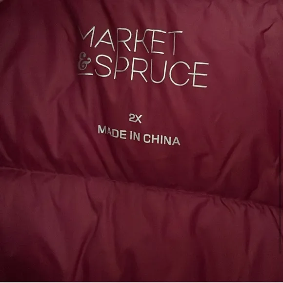 NWT Market &amp; Spruce Down Quilted Full Zip Packable Vest Burgundy