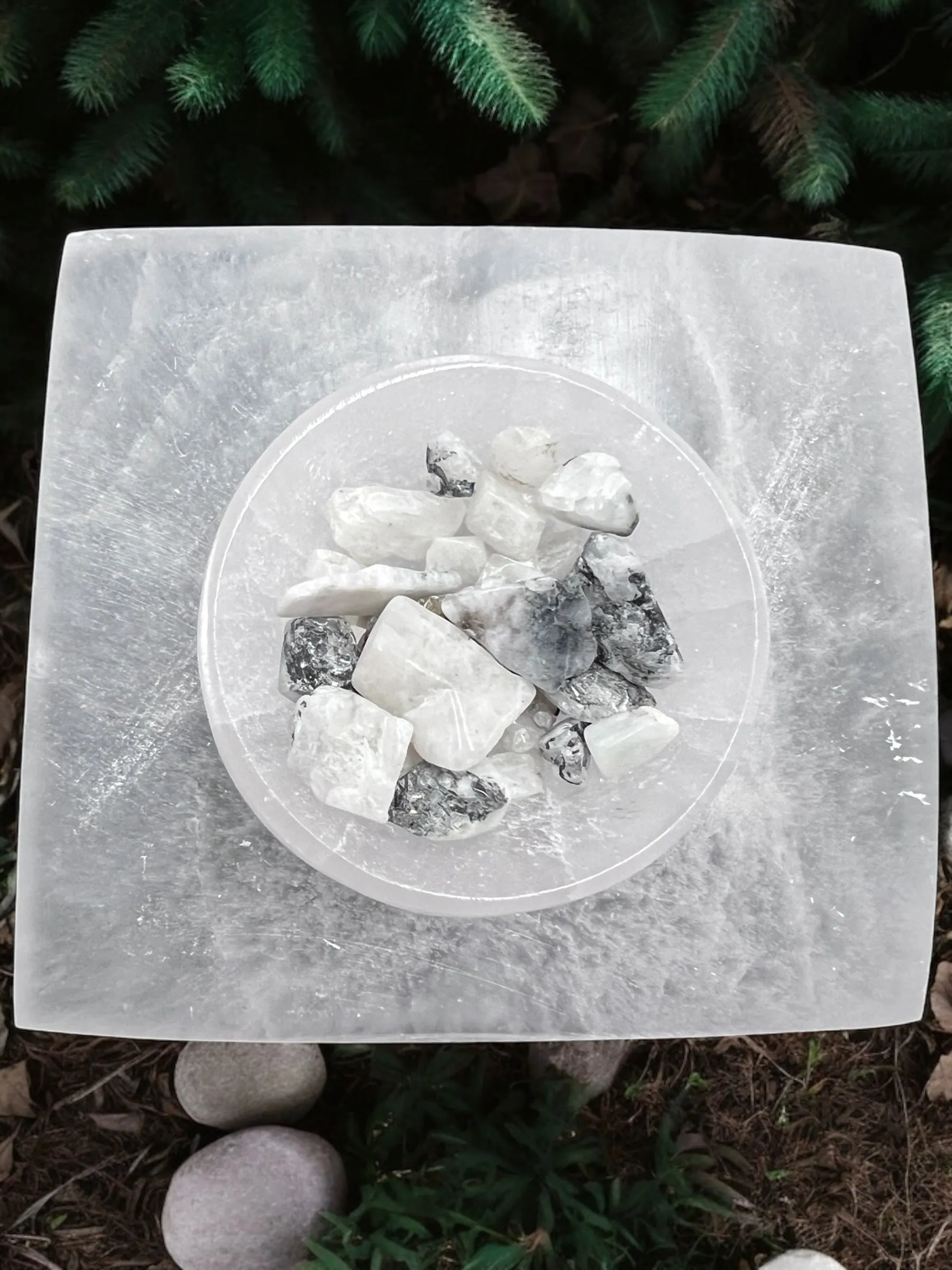 Rainbow Moonstone Gemstone Chips