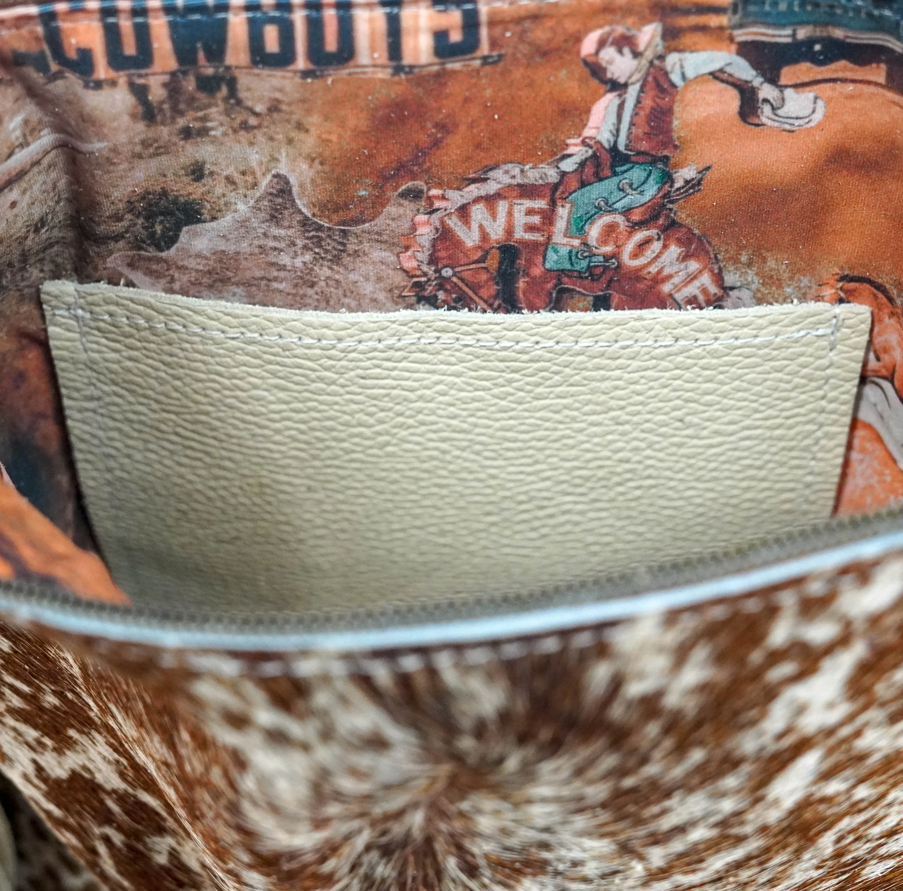 Shania - Longhorn w/ No Embossed