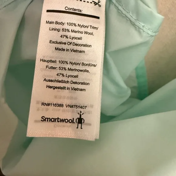 Smartwool Merino Sport Ultra Light Vest Sleeveless Aqua Hooded Packable wool