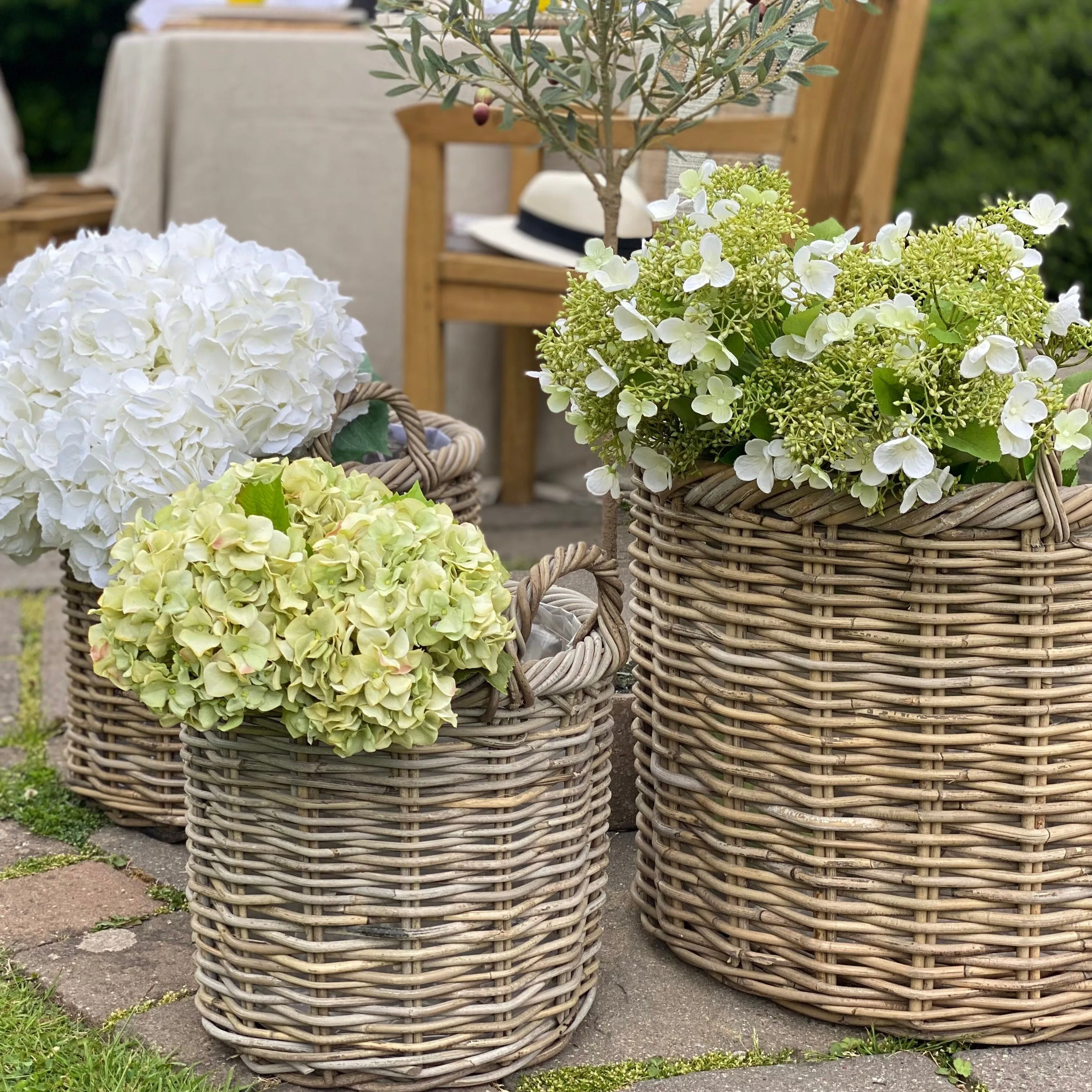 Sonoma Weatherproof Lined Wicker Basket Planter | Available in Three Sizes