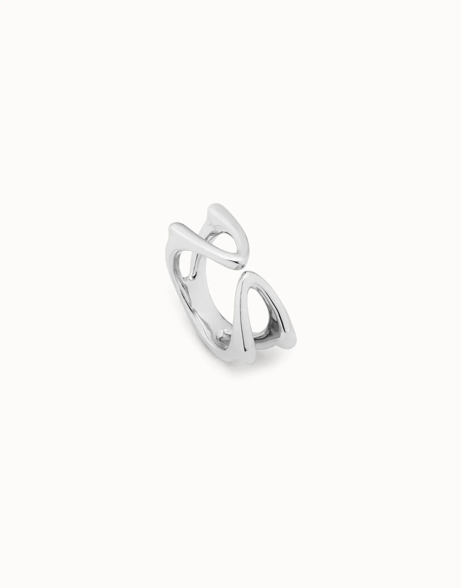 Stand Out Ring