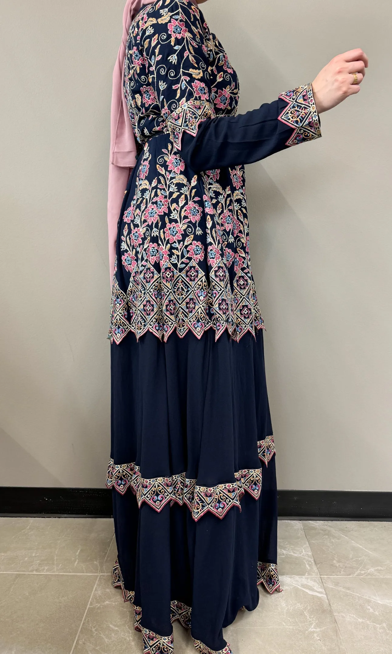 Tiered Jewel Thobe - Navy