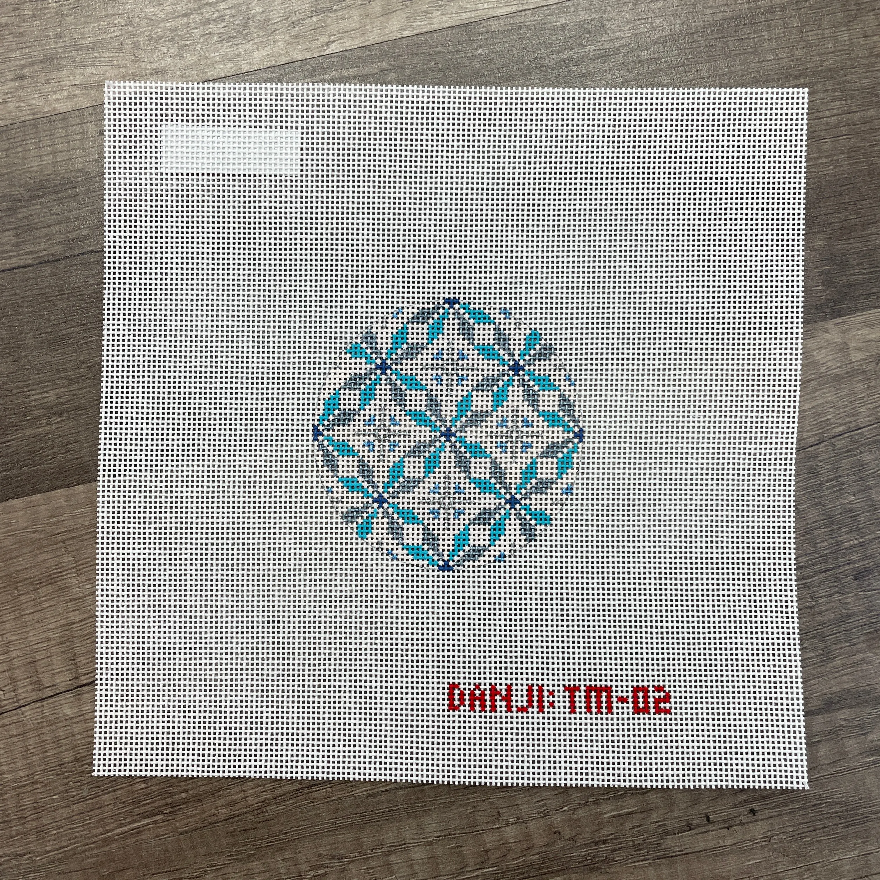 TM-02  - Geometric Round 2