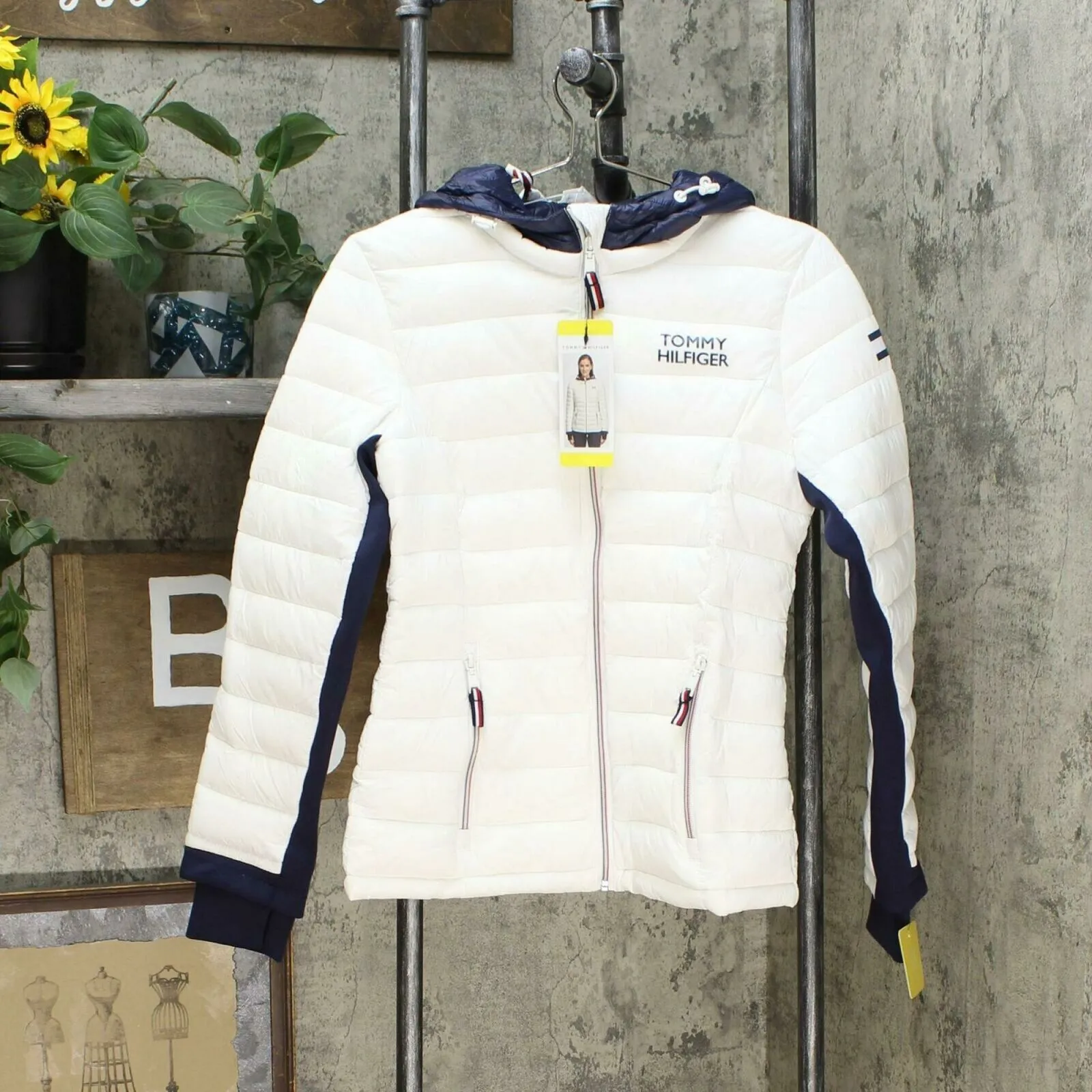 Tommy Hilfiger Women's Hooded Packable Puffer Coat