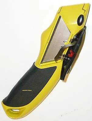 UTILITY KNIFE SOLID METAL WITH SELF LOADING BLADE CHANGE SYSTEM- BRAND NEW.