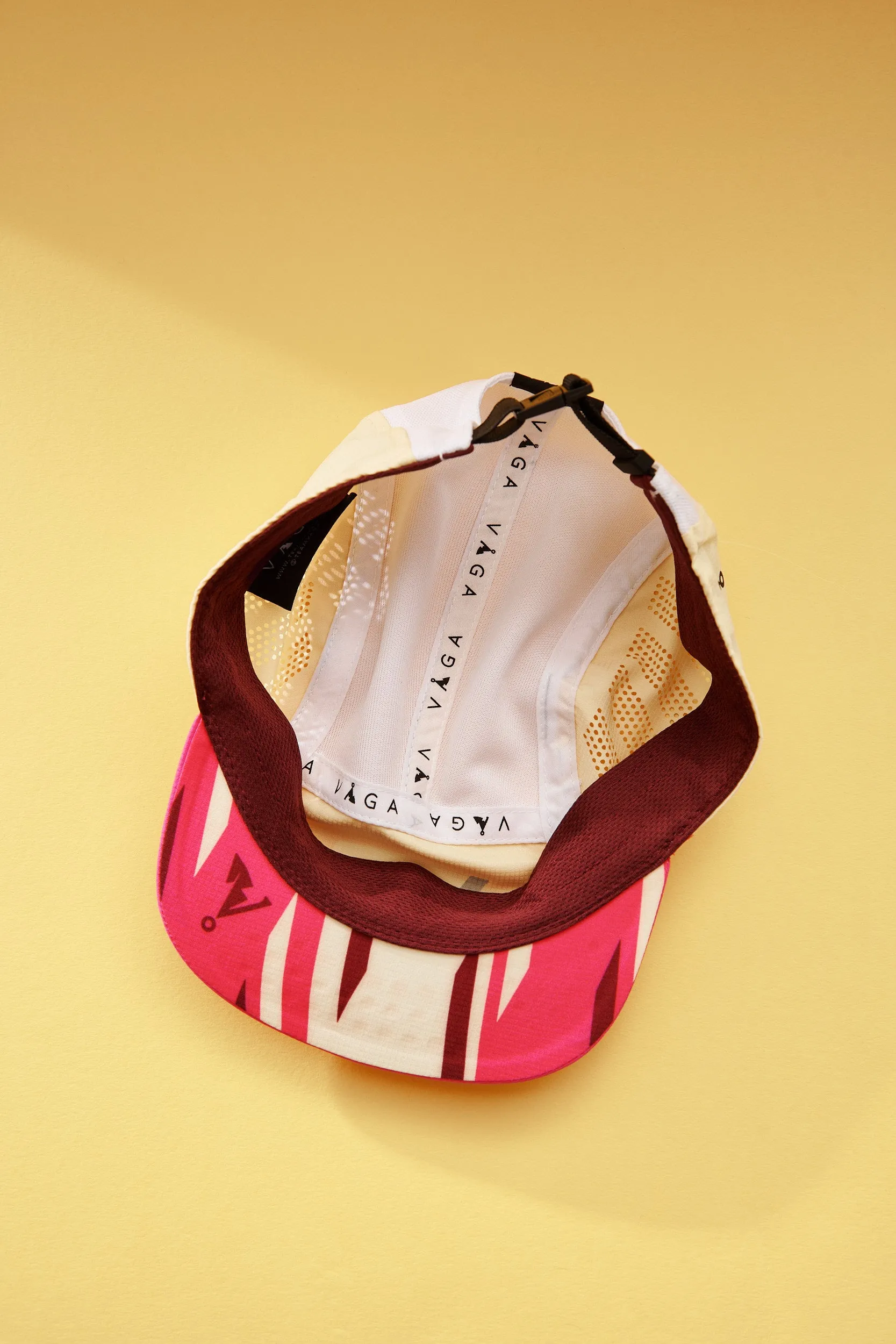 VAGA Feather Racing Cap - Poster Pink/Pale Yellow/White/Bordo