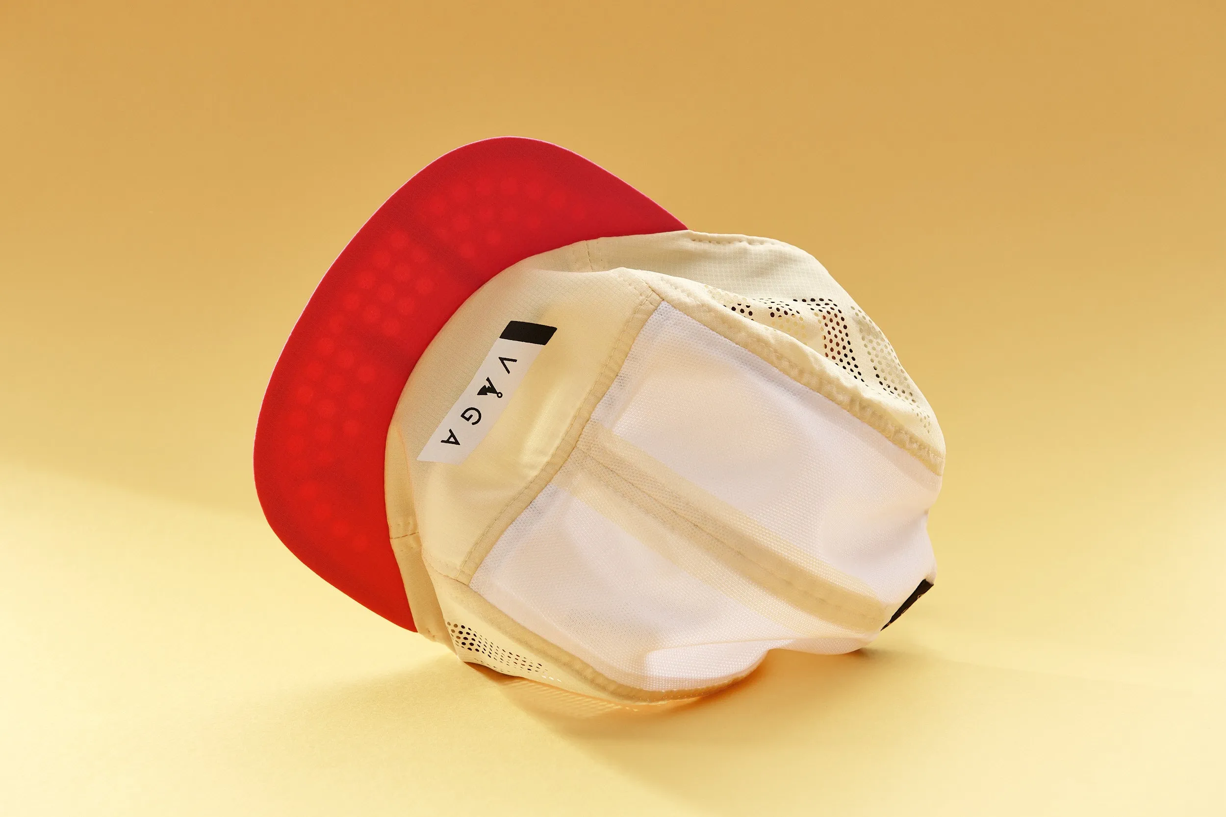 VAGA Feather Racing Cap - Poster Pink/Pale Yellow/White/Bordo