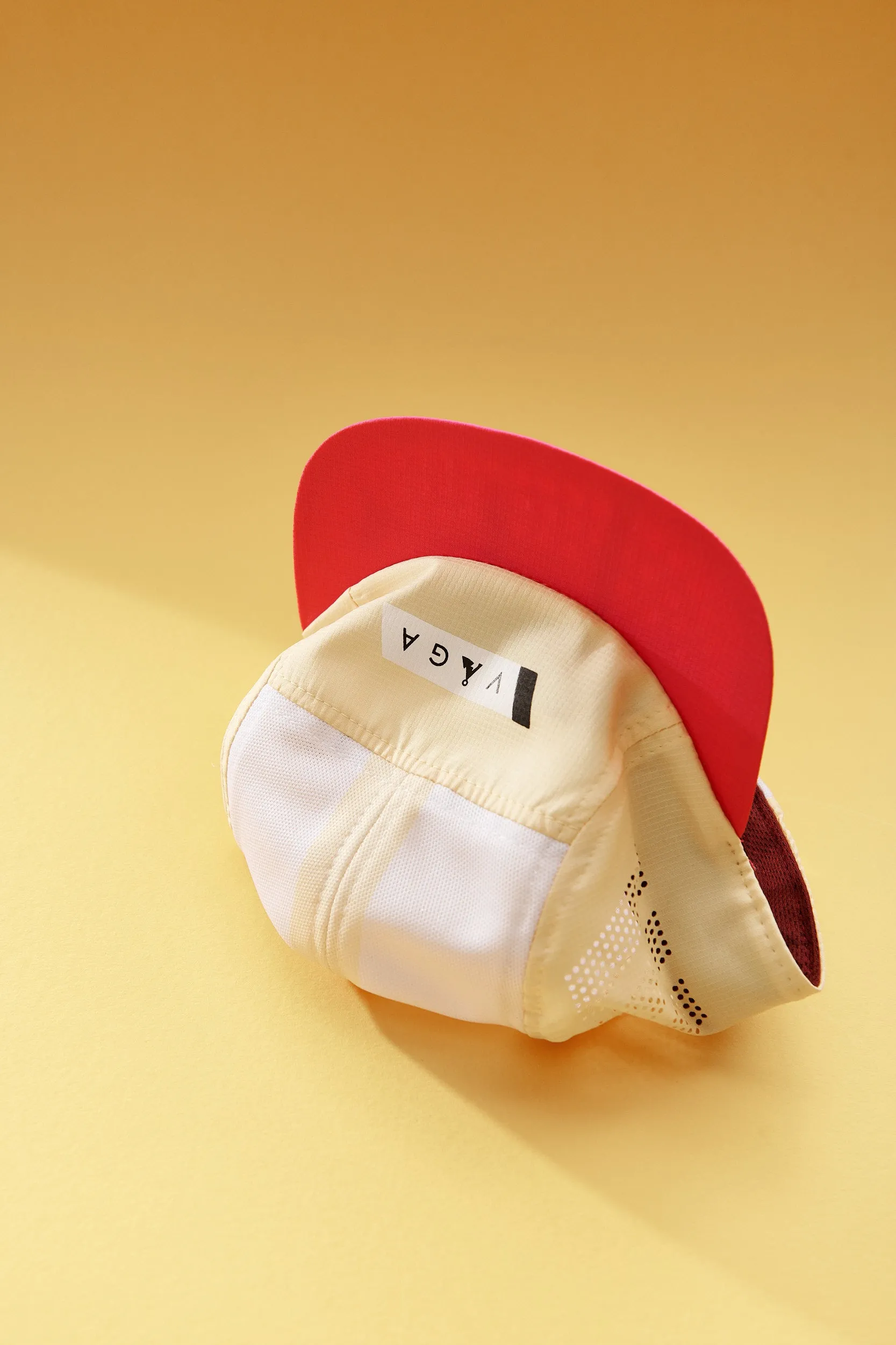 VAGA Feather Racing Cap - Poster Pink/Pale Yellow/White/Bordo