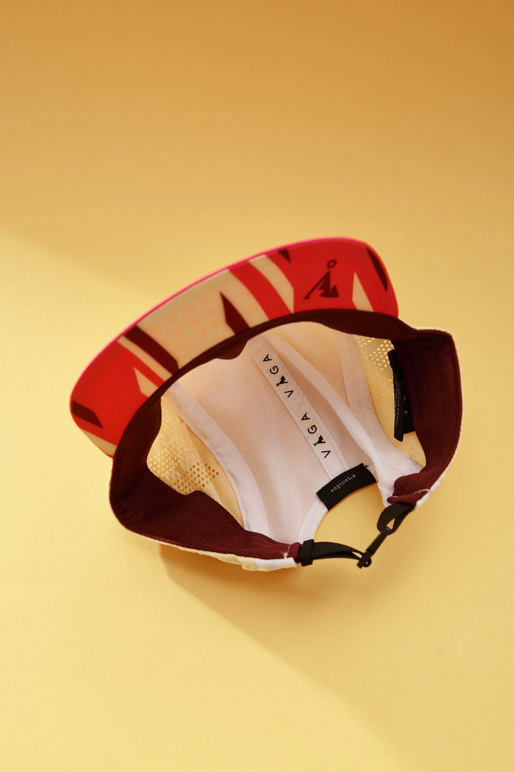 VAGA Feather Racing Cap - Poster Pink/Pale Yellow/White/Bordo
