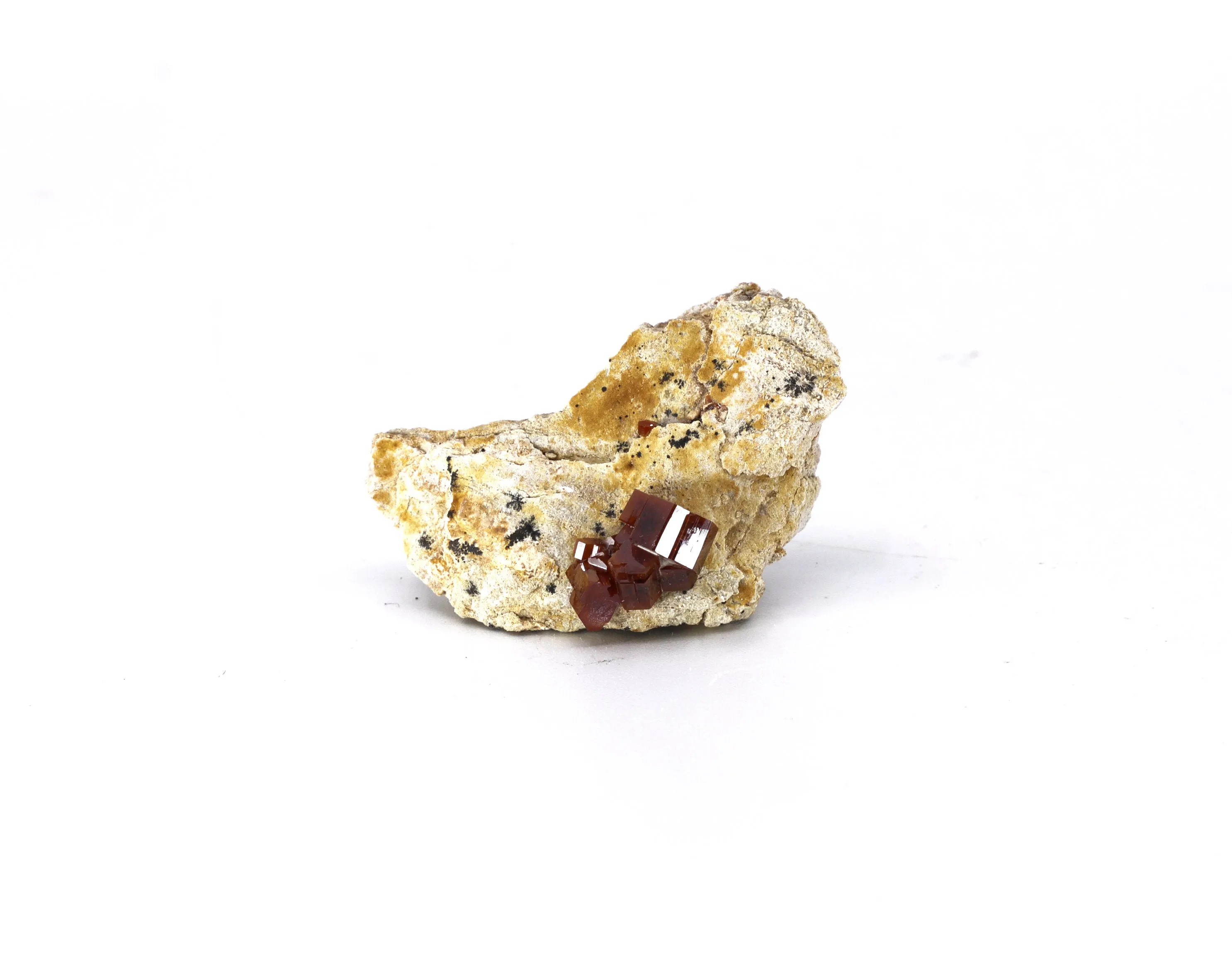 Vanadinite mineral specimen | 35ct
