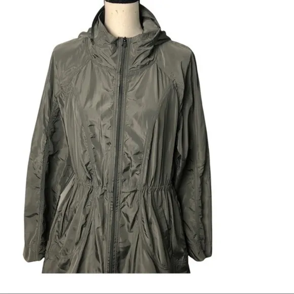 Velocity Green Water Repellent Hood Active Jacket