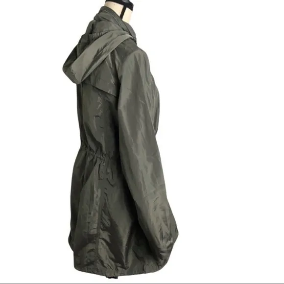 Velocity Green Water Repellent Hood Active Jacket
