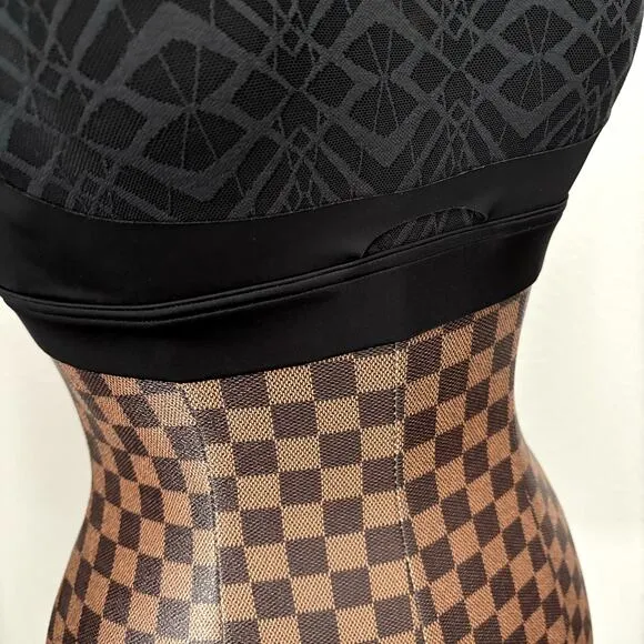 Victorias Secret On Point Bra 36B Black Sheer Athleisure Art Deco Sports Lounge