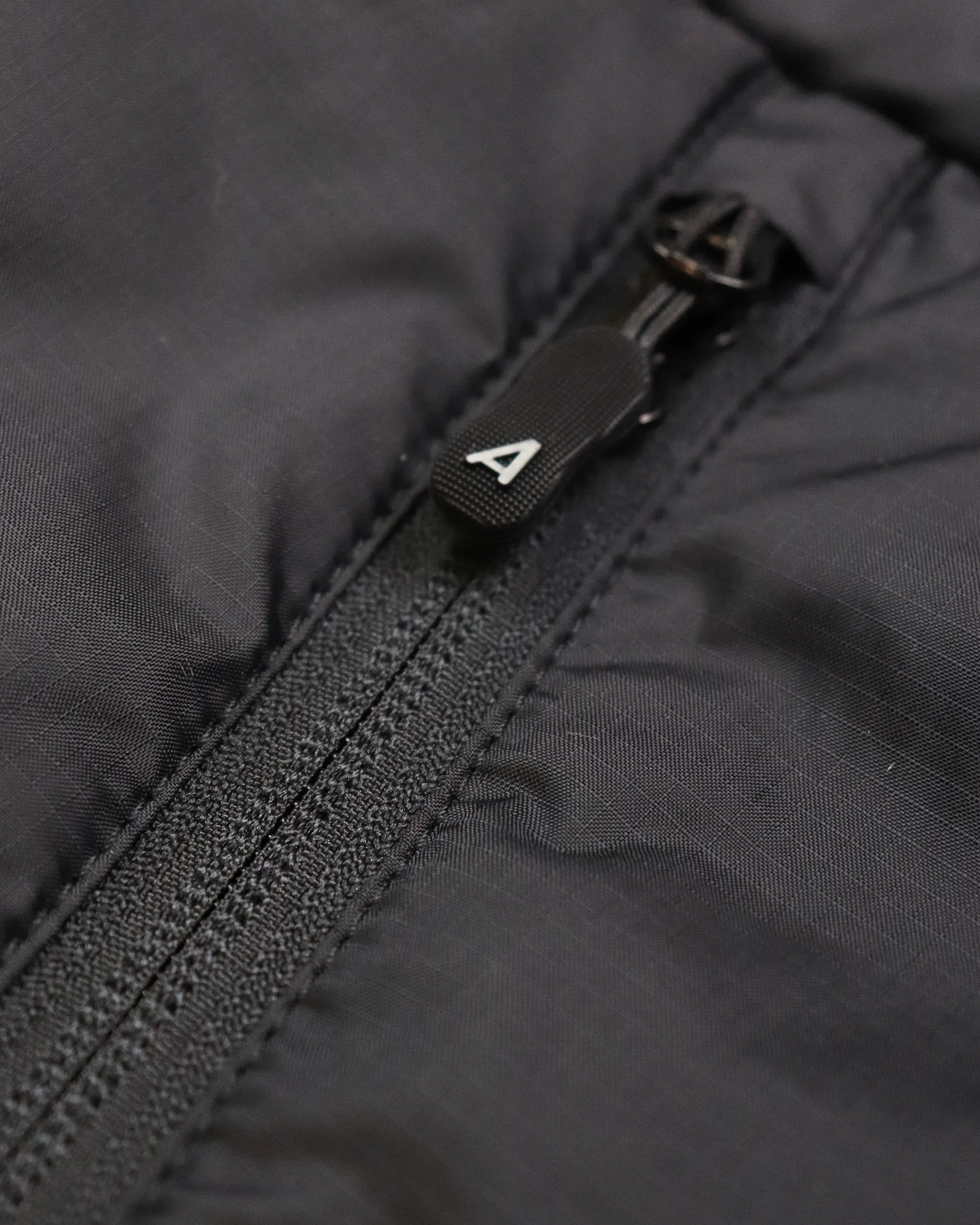 Vulcan Jacket - Black