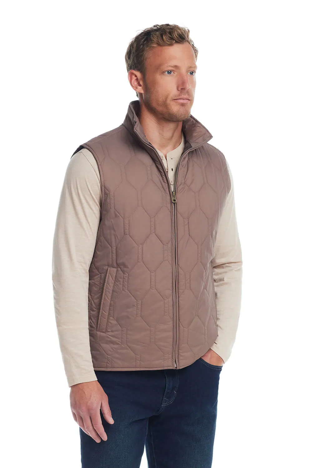 Weatherproof Vintage Hex Quilted Light Weight Vest for Men in Mountain Trail | F2470405GK-MOUNTAINTRAIL