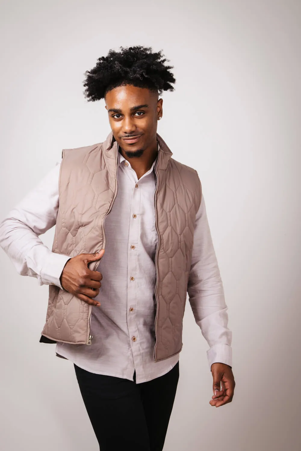 Weatherproof Vintage Hex Quilted Light Weight Vest for Men in Mountain Trail | F2470405GK-MOUNTAINTRAIL