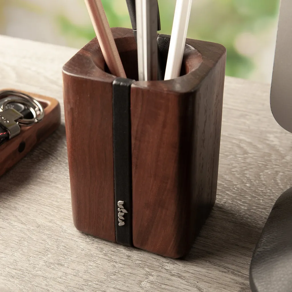 Wood pen organizer
