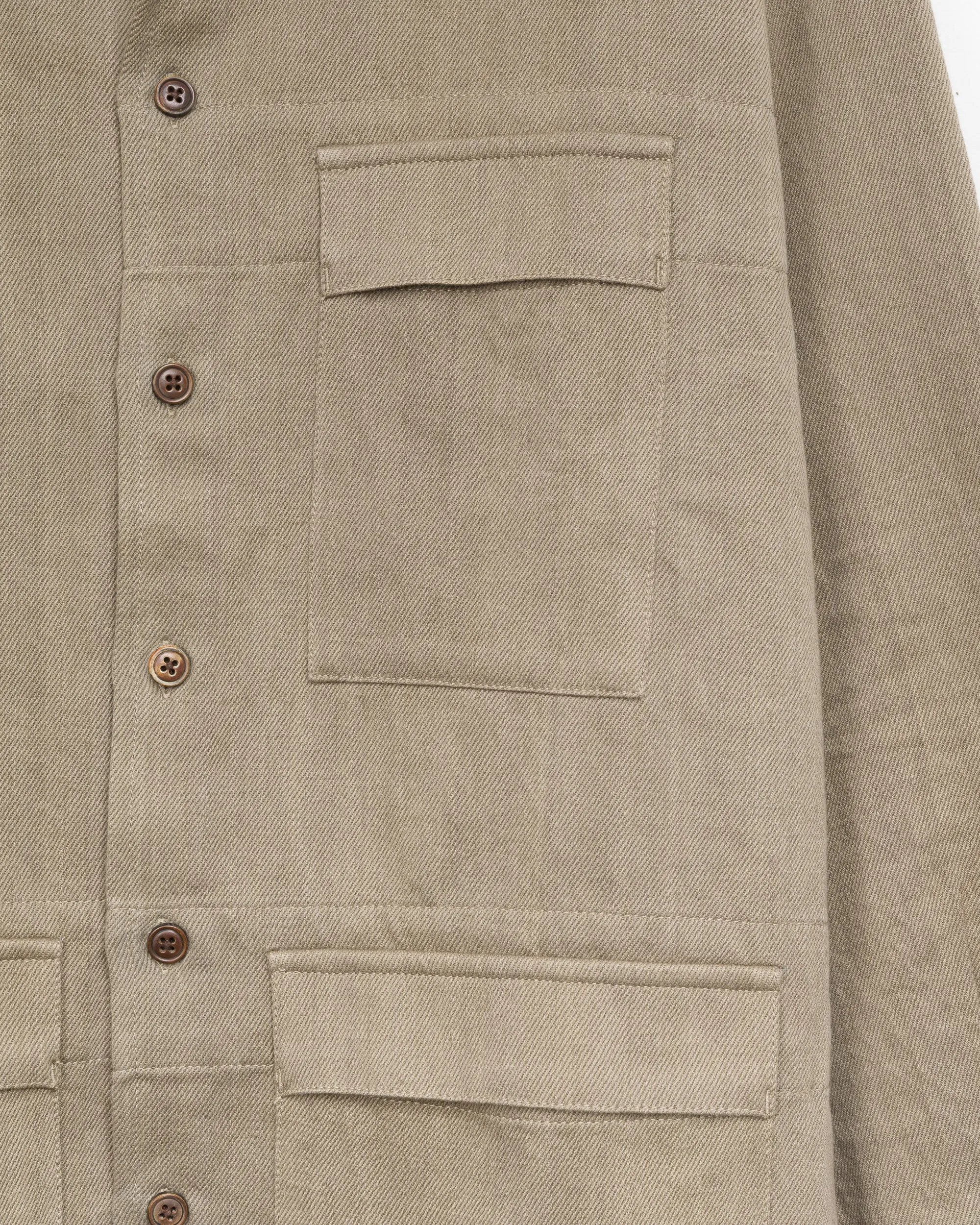 Yaatree Multi-Pocket Overshirt in Moss Twill