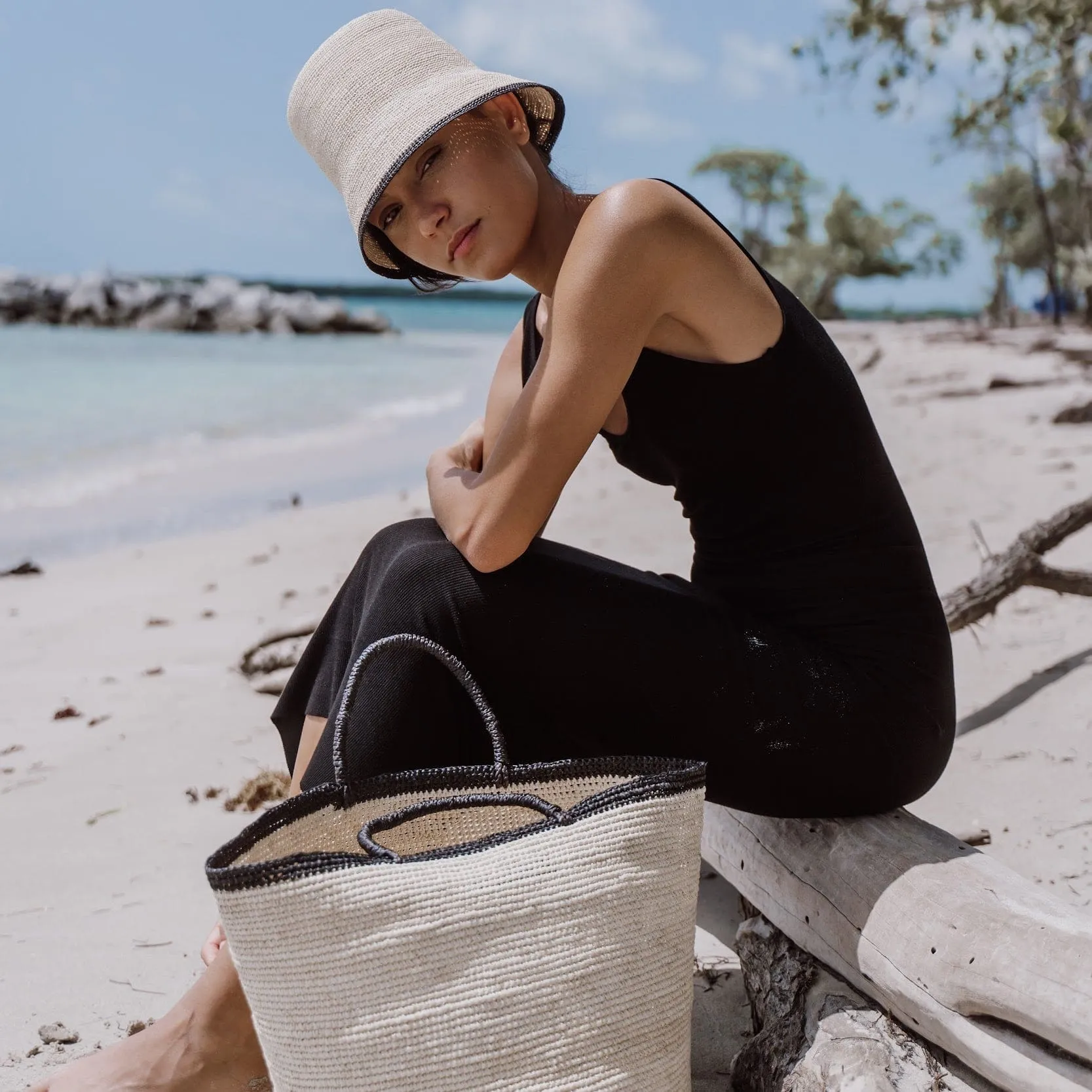 Yana - Packable