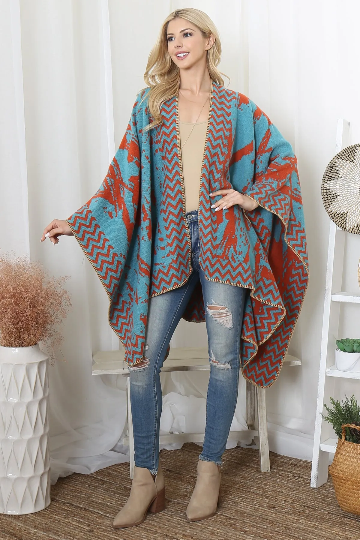 ZIG ZAG BORDER ABSTRACT WARMER OPEN FRONT KIMONO